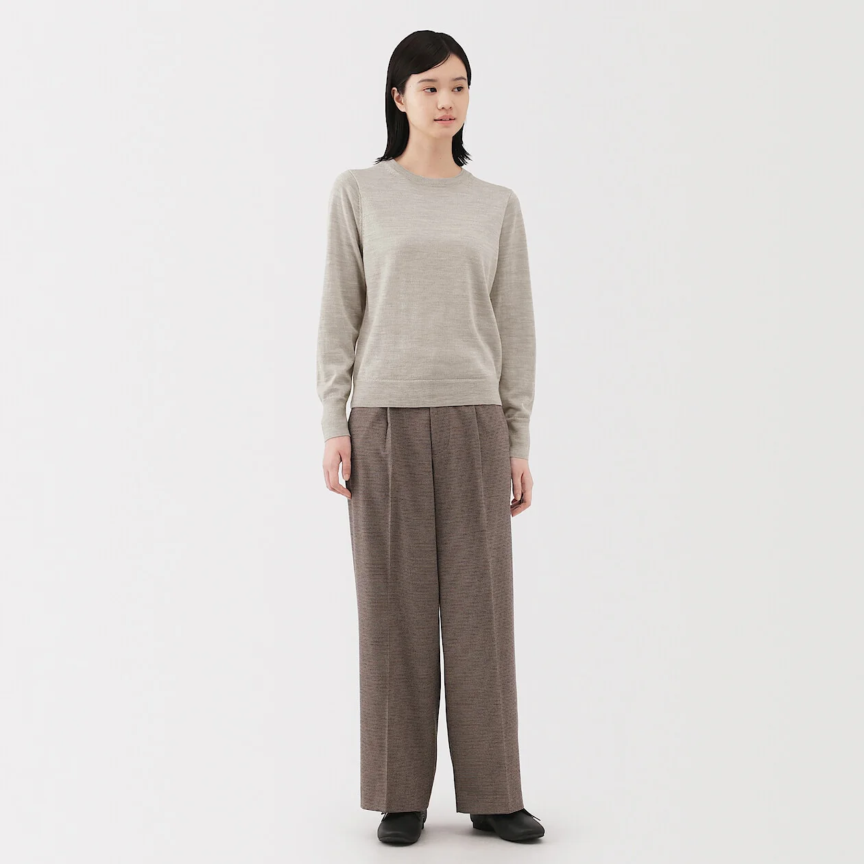 Washable Wool High-Gauge Crewneck Sweater - Image 17