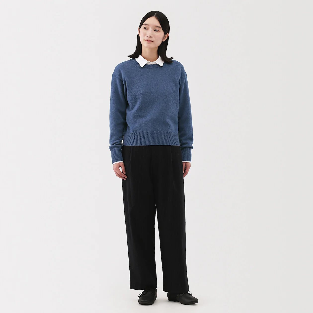 Washable Wool Mid Gauge Crewneck Sweater - Image 25