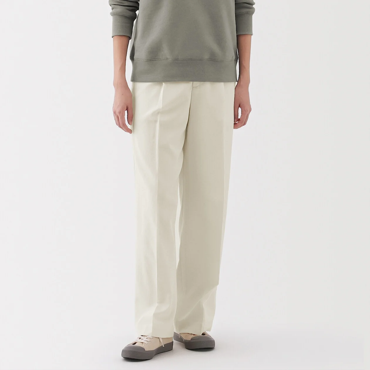 Water Repellent Darted Straight Pants