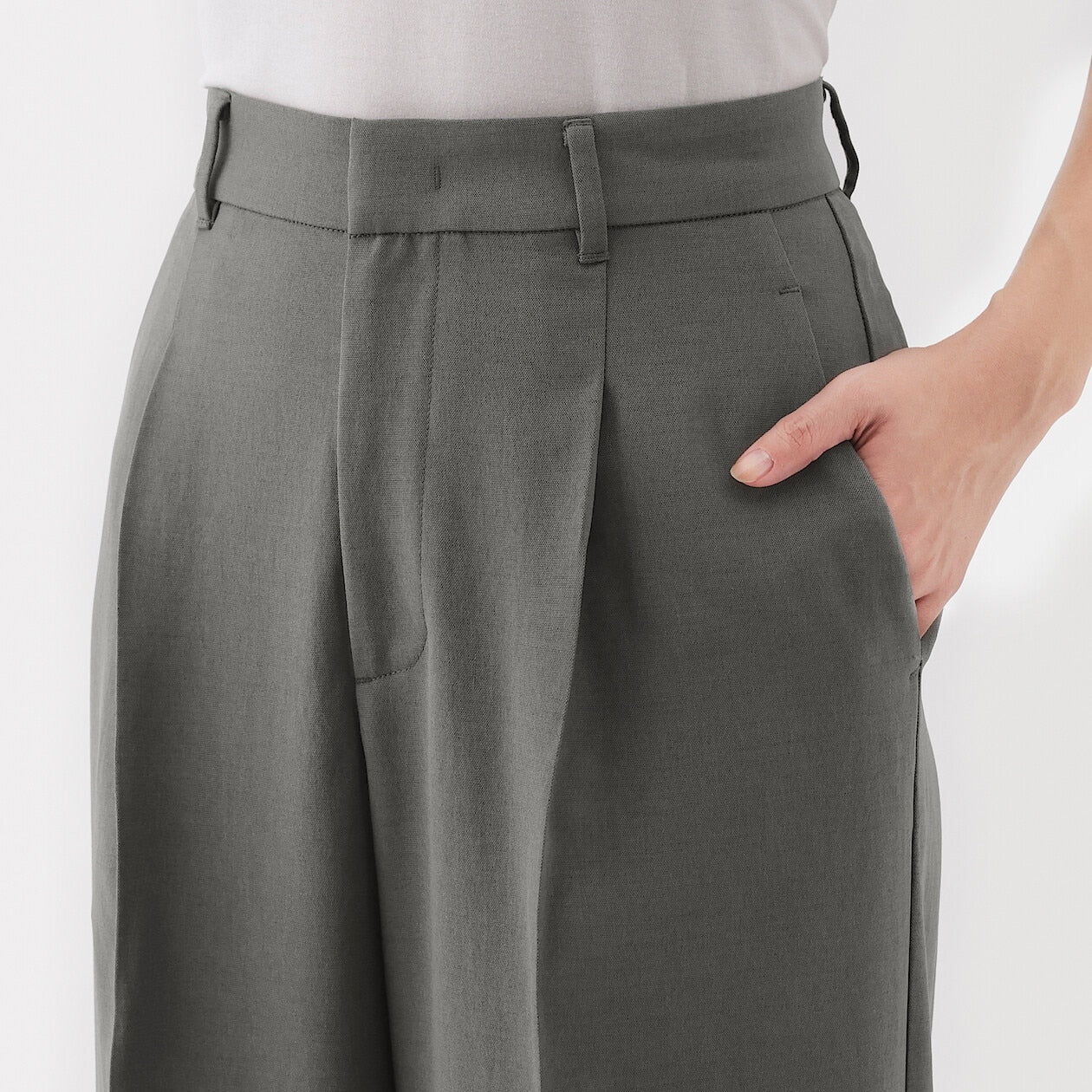 Water Repellent Darted Straight Pants - Image 15