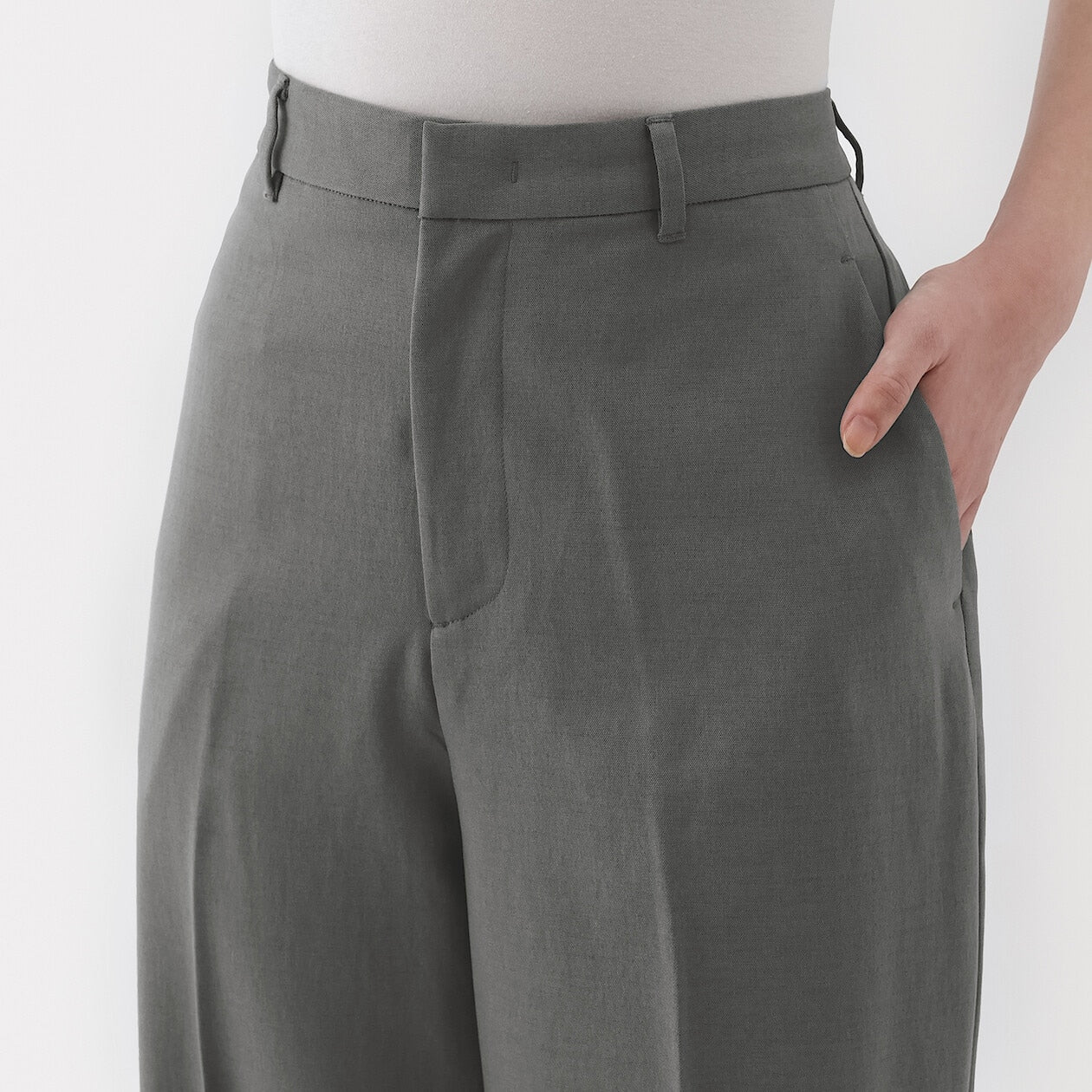 Water Repellent Tapered Pants - Image 5